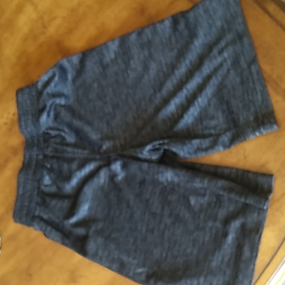 A pair of pro player boys size 4 shorts.